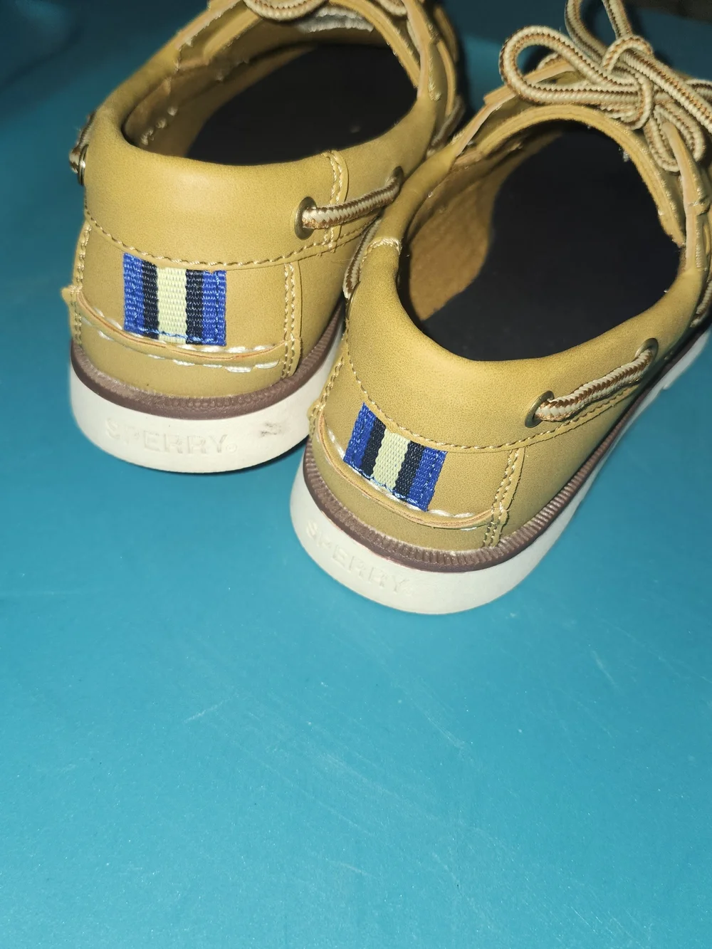 Sperry Kids Tan Boat Shoes - Classic Lace-Up Comfort